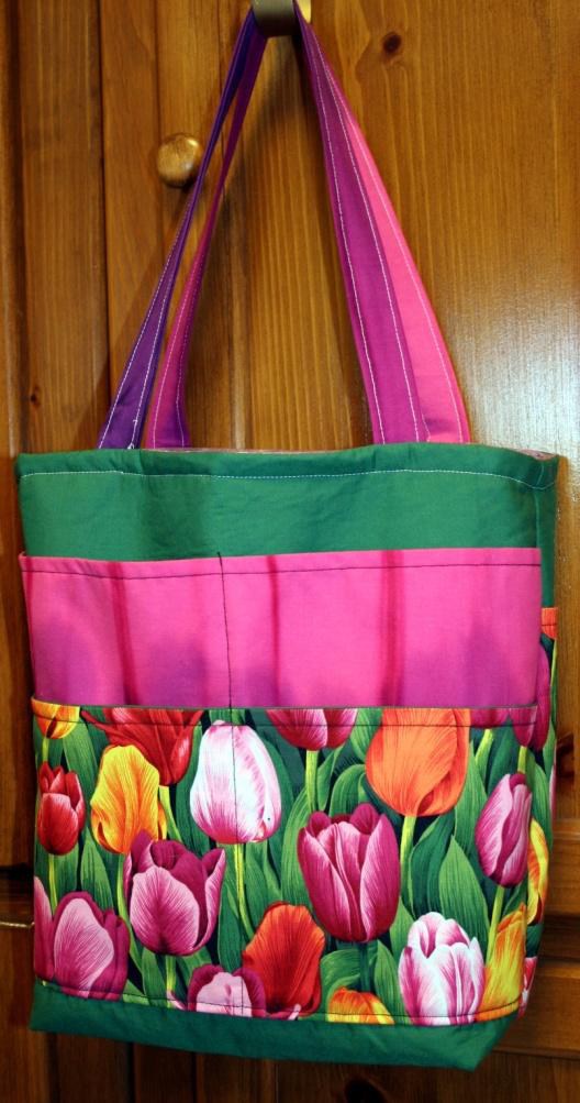 Spring Garden Tote II Sewing the Outside and Finishing